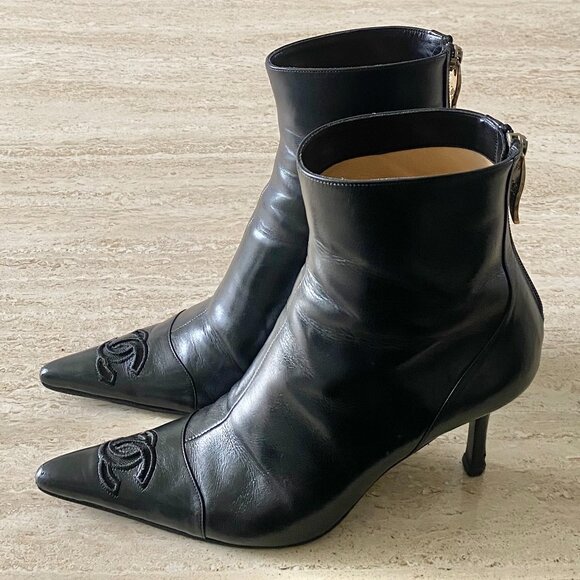 Vintage Chanel Mesh CC Ankle Boots - Picture 3 of 9